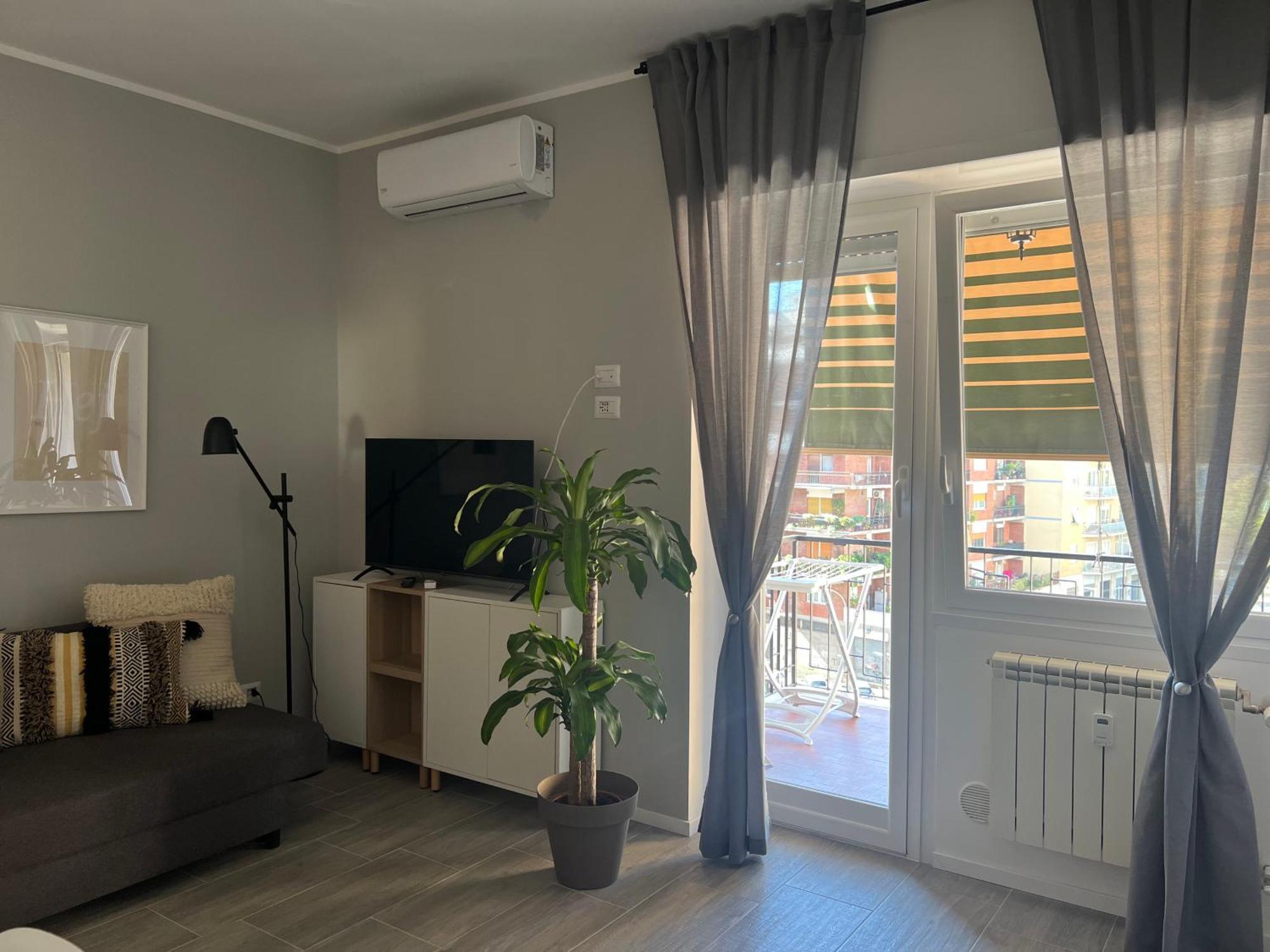 Tiburtina Flam Guest House Рим Экстерьер фото