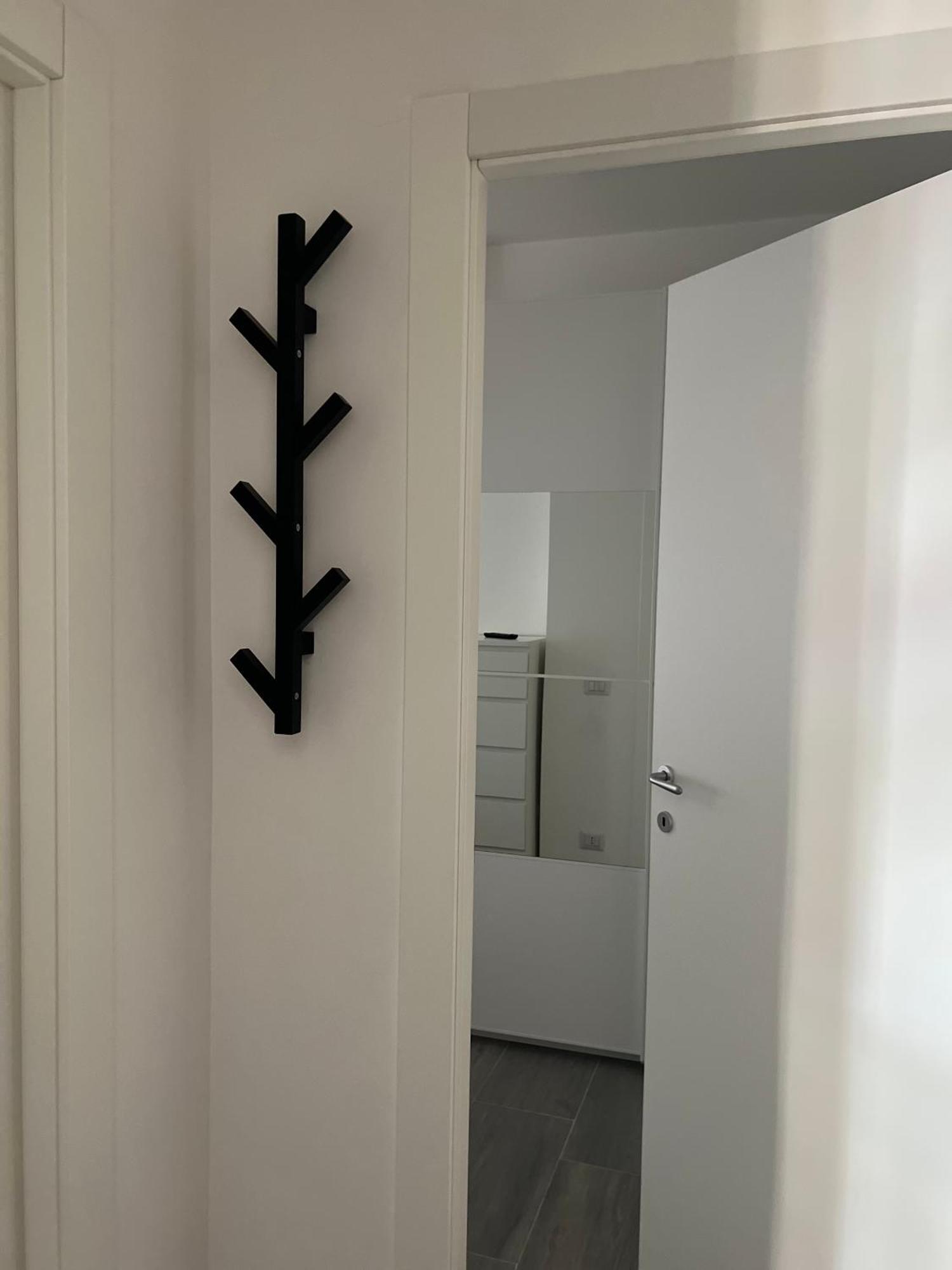 Tiburtina Flam Guest House Рим Экстерьер фото
