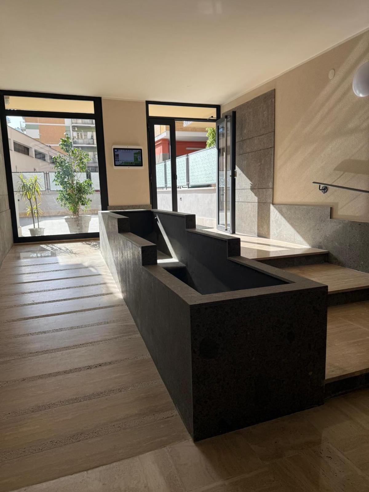 Tiburtina Flam Guest House Рим Экстерьер фото